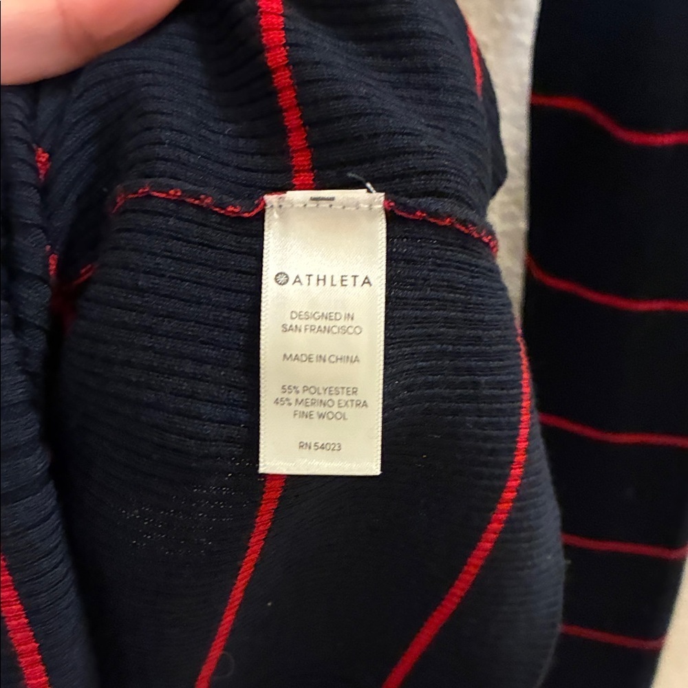 Athleta Navy and Red Striped Crew Neck Sweater like new - Picture 5 of 6